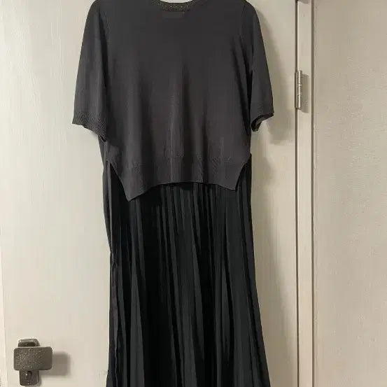 [BUNJANG] Studio Lux Pleated Knit Long Dress / 88사이즈) 브랜드 하객룩 플리츠 니트 롱원피스