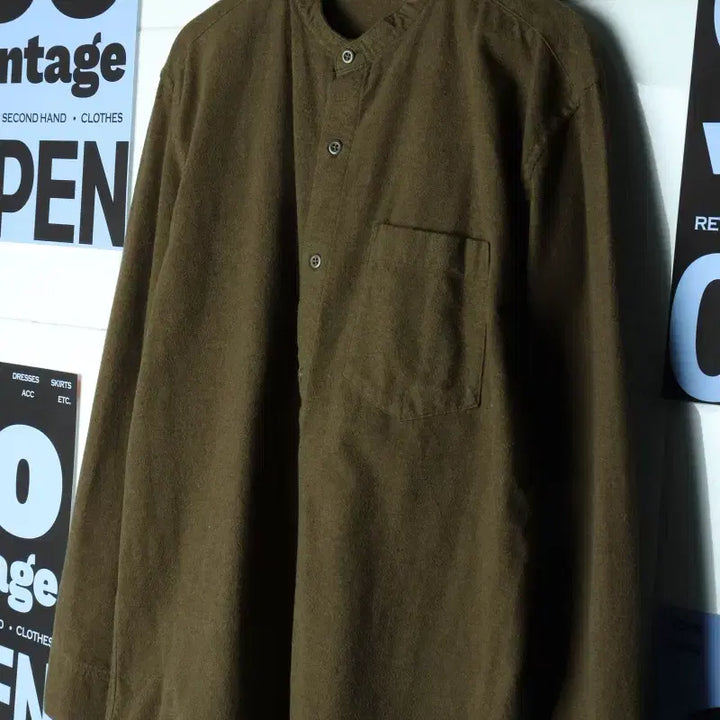 [BUNJANG] Unbranded Khaki Fleece Lined Shirt / (XL-2XL) 무지 셔츠 남방 얇은기모 카키-17BC2