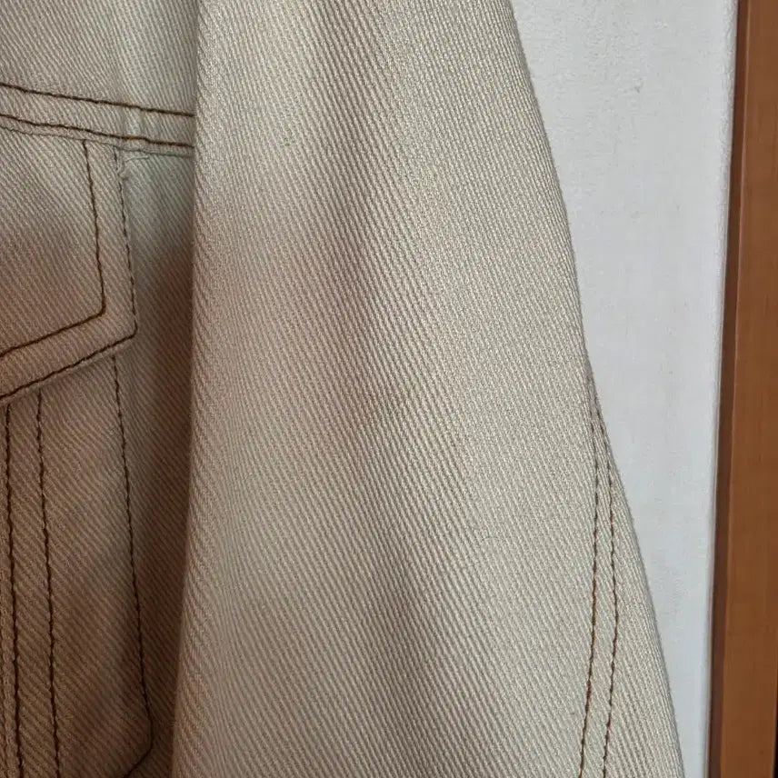 [BUNJANG] SPAO Ivory Denim Jacket / SPAO 스파오 아이보리 데님 자켓