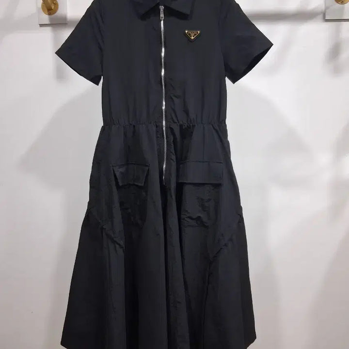 [BUNJANG] Black Long Sleeve Unique Dress / 블랙 반팔 원피스