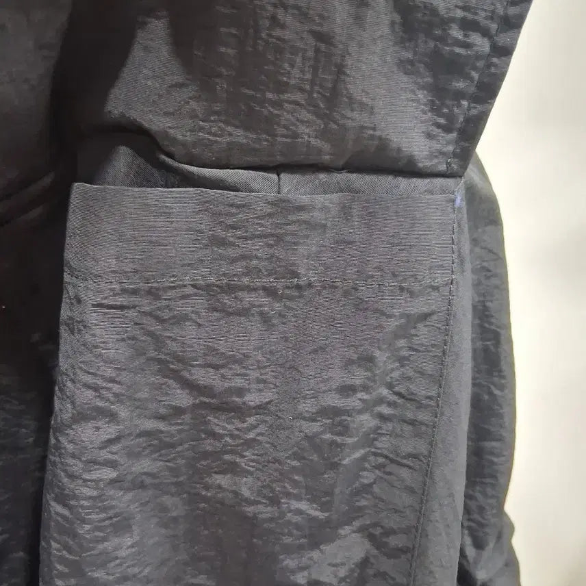 [BUNJANG] Black Long Sleeve Unique Dress / 블랙 반팔 원피스