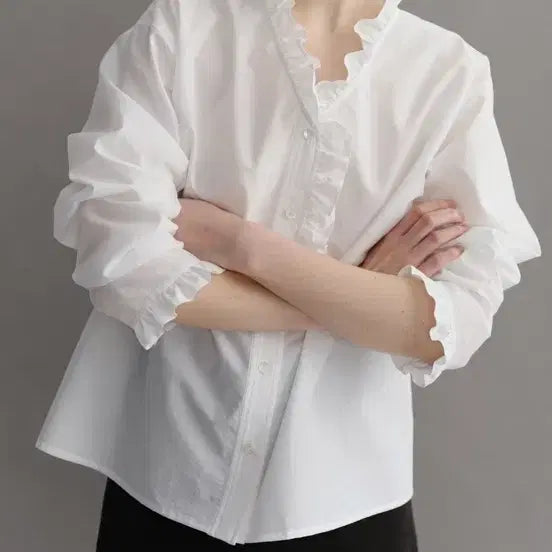 [SOLD OUT] EAAH 이아 러플셔츠 화이트 새상품