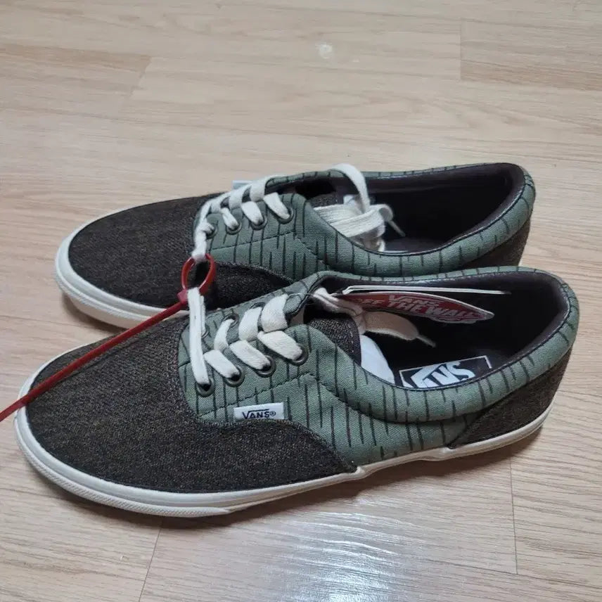 [BUNJANG] Vans Camo Sneakers / 반스 스니커즈 250