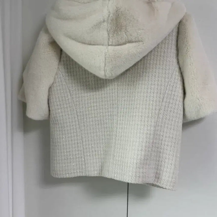 [SOLD OUT] 에고이스트 페이크퍼 믹스 크롭 자켓