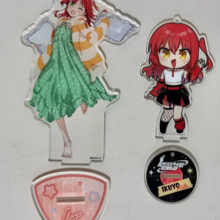 [BUNJANG] Bocchi the Rock Kita Ikuyo Acrylic Stand Bundle Set / 봇치더락 봇치더록 키타 이쿠요 아크릴 스탠드 완숙망고 가챠 피규어 일괄