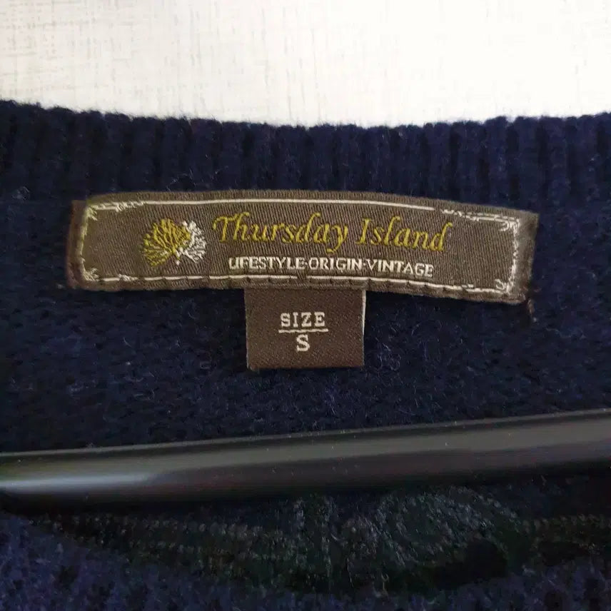 [BUNJANG] Thursday Island 21SS Pocket Long Knit Vest Navy / 써스데이아일랜드 21SS 포켓 롱니트베스트 55 네이비