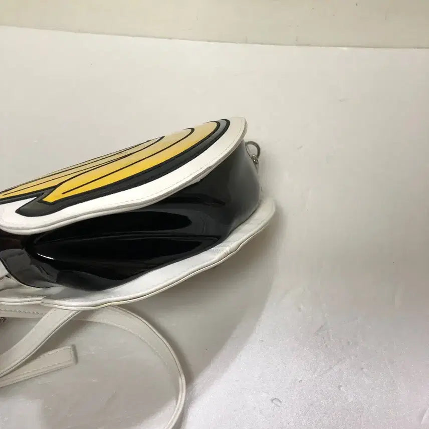 [BUNJANG] Castelbajac Crossbody Bag / 까스텔바작 크로스백@9994
