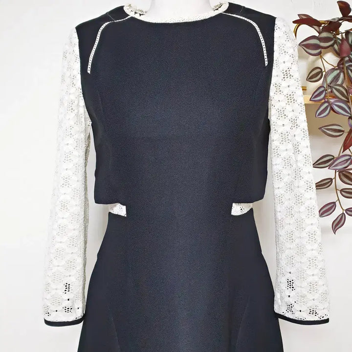 [BUNJANG] On&amp;On Lace Sleeve Guest Dress Navy / 온앤온 레이스팔 하객원피스 66 미니 네이비