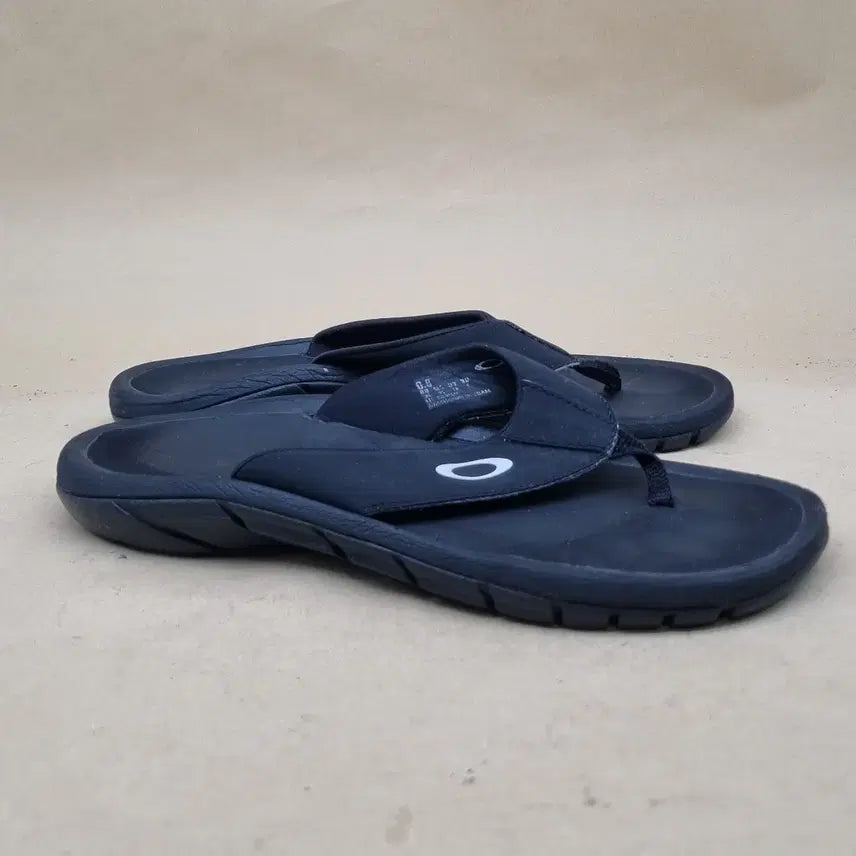 [BUNJANG] Oakley Coil Flip-Flop Sandals 260 / 오클리 코일 쪼리 샌들 260
