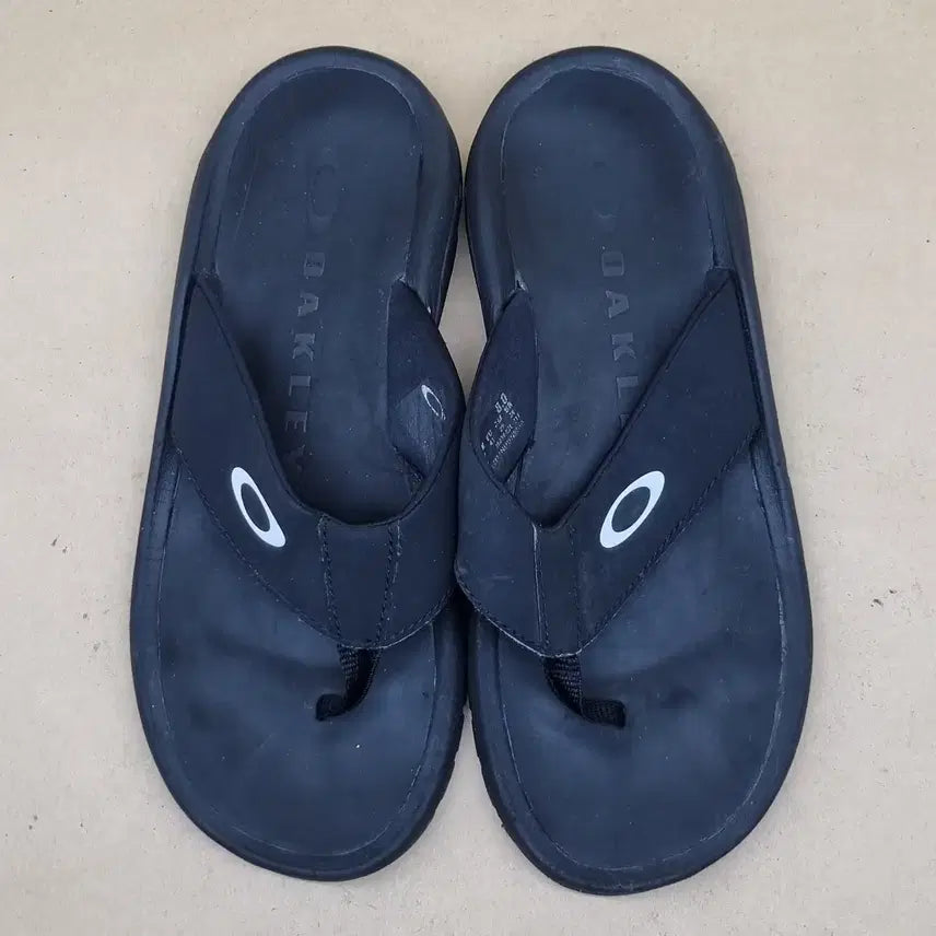 [BUNJANG] Oakley Coil Flip-Flop Sandals 260 / 오클리 코일 쪼리 샌들 260