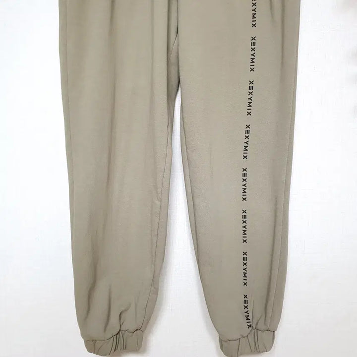 [BUNJANG] Xexymix Lettering Training Jogger Pants (Khaki) - Size L / 젝시믹스 21SS 레터링 트레이닝 조거팬츠 77 카키 L