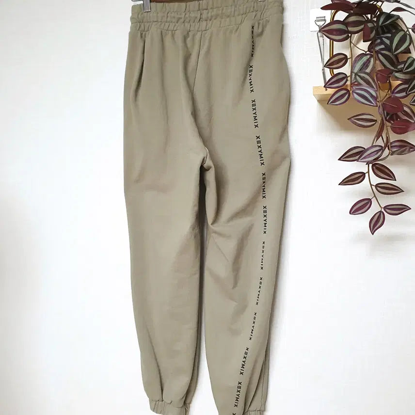 [BUNJANG] Xexymix Lettering Training Jogger Pants (Khaki) - Size L / 젝시믹스 21SS 레터링 트레이닝 조거팬츠 77 카키 L