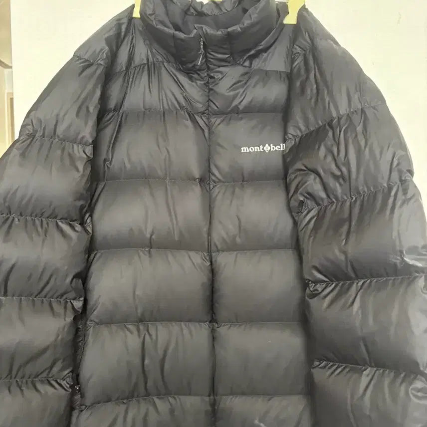 [SOLD OUT] 몽벨 라이트 알파인 다운 자켓 블랙
