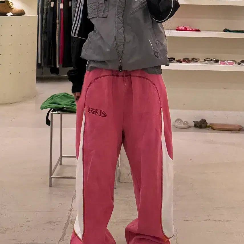 [BUNJANG] Ames Worldwide Symbol Logo Sweatpants U1184 / 아메스 월드와이드 심볼로고 스웻팬츠 U1184