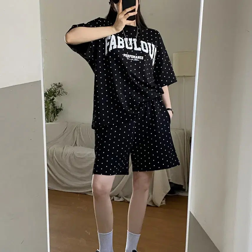 [BUNJANG] Dot Print Two-Piece Training Set / 도트 반팔 티셔츠 반바지 트레이닝복세트