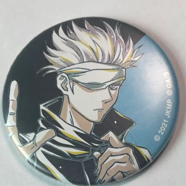 [BUNJANG] Jujutsu Kaisen 0 Satoru Gojo Original Illustration Exhibition Matte Badge / 정품)주술회전0 고죠사토루 안대고죠 2021 원화전 무광캔뱃지