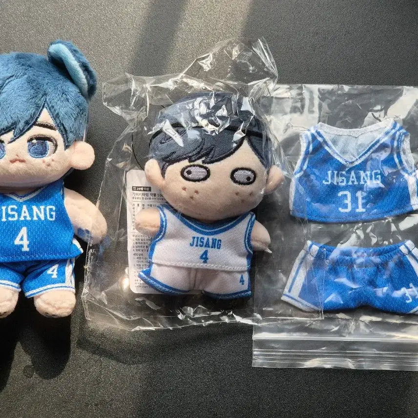 [BUNJANG] Garbage Time Sung Joonsoo 10cm Uniform Doll Outfit / 가비지타임 성준수 10cm 유니폼 인형옷