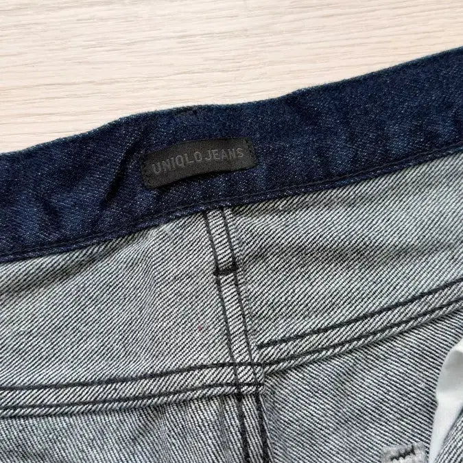 [BUNJANG] Uniqlo Wide Straight Jeans 68 Blue / 유니클로 와이드 스트레이트 진 68 블루