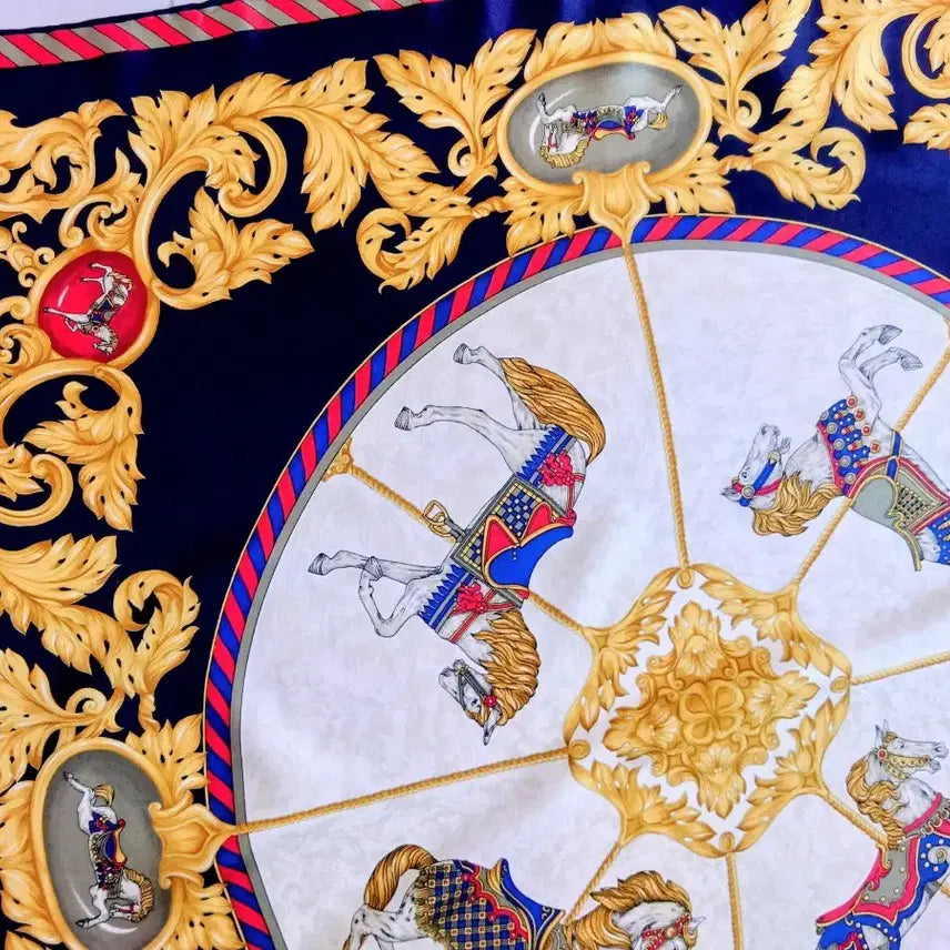 [BUNJANG] Longchamp Italian Silk Scarf / 롱샴 회전목자 이태리 실크 스카프