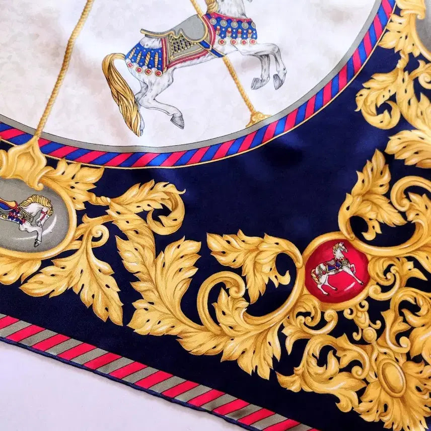 [BUNJANG] Longchamp Italian Silk Scarf / 롱샴 회전목자 이태리 실크 스카프