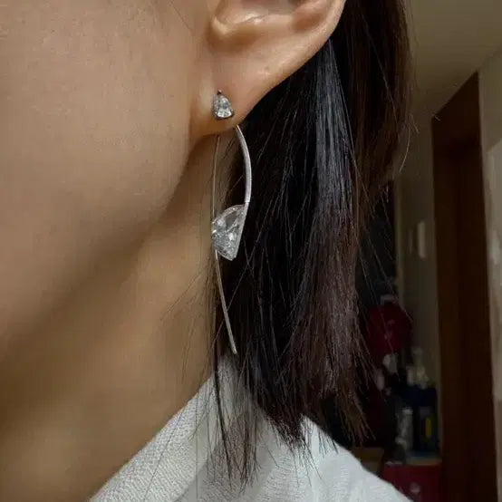 [BUNJANG] J.ESTINA Silver 925 Crystal Drop Asymmetric Earrings / 제이에스티나 실버 925 크리스탈 드롭 언발란스 귀걸이