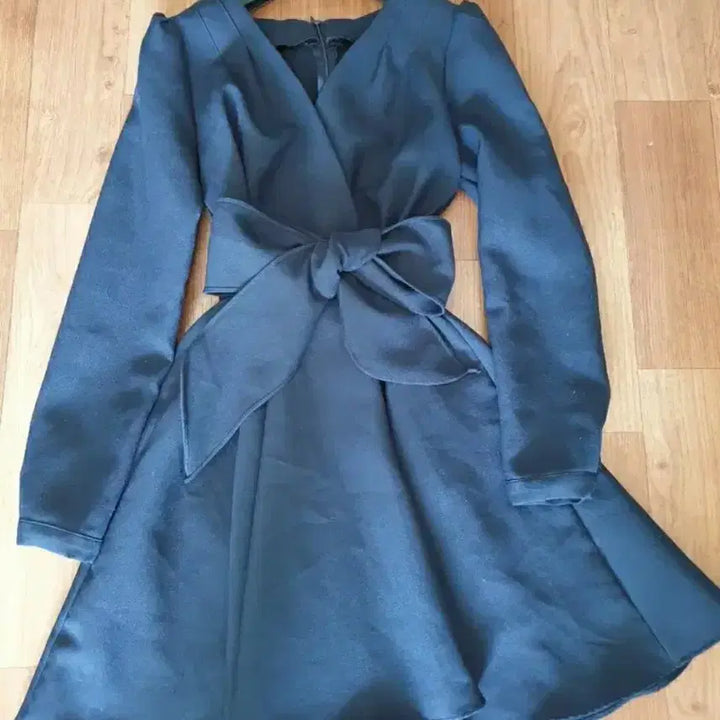 [BUNJANG] Navy Flare Dress / (오늘특가) 네이비 플레어 원피스