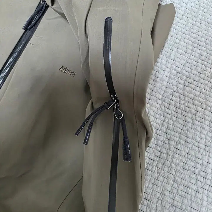 [BUNJANG] Adsum Arma 3-Layer Jacket / 새상품 M]Adsum arma 3layer jacket