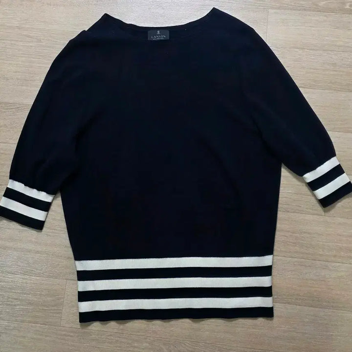 [BUNJANG] Lanvin Navy Knitwear / 랑방 컬렉션  브랜드의 네이비 컬러 니트워어
