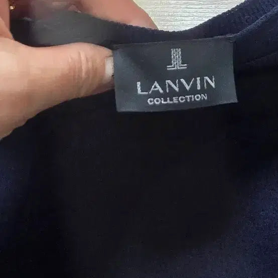 [BUNJANG] Lanvin Navy Knitwear / 랑방 컬렉션  브랜드의 네이비 컬러 니트워어