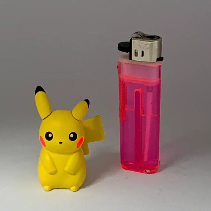 [BUNJANG] Bandai Banpresto Pikachu Gacha Figure / 피카츄 피규어 가챠 라이트 반다이 반프레스트
