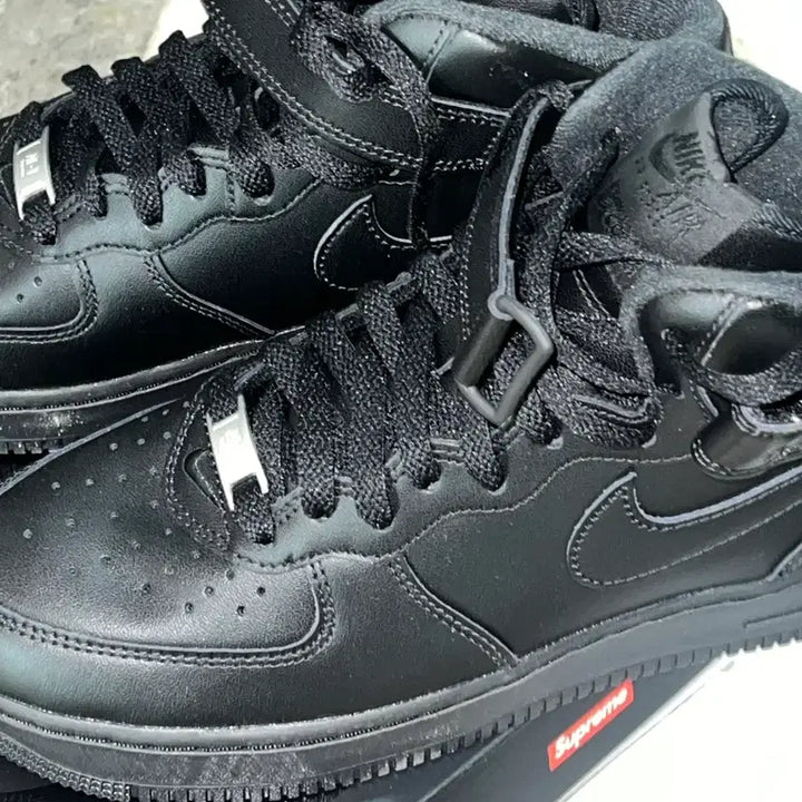 [BUNJANG] Nike Air Force Supreme Mid Black 245 Sneakers / 나이키 에어포스 슈프림 미드 블랙 245