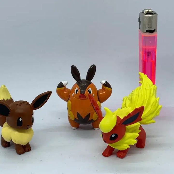 [BUNJANG] Pokemon Monster Figure Set - Vaporeon, Eevee / 포켓몬스터 피규어 3종 세트 몬코레 부스터 이브이