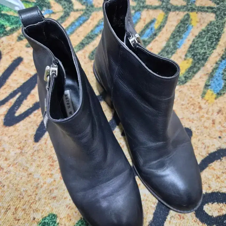 [BUNJANG] Karen White Black Leather Ankle Boots / 카렌화이트 블랙 가죽 앵클 부츠