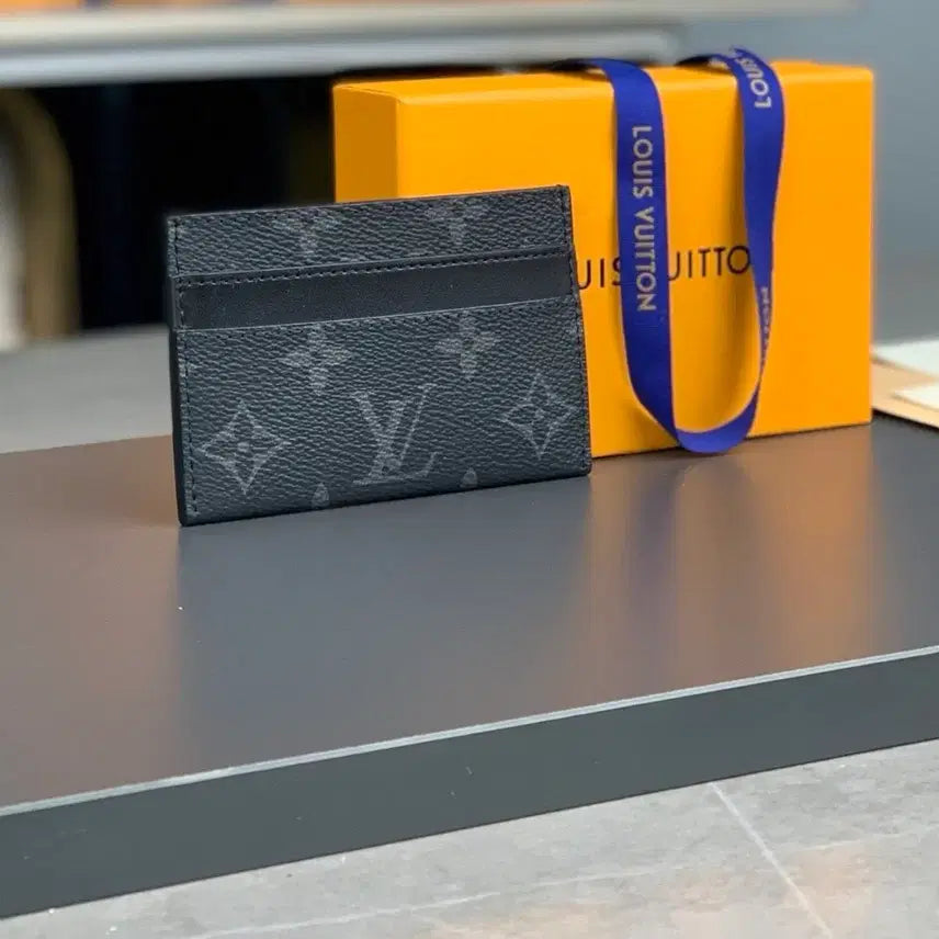 [BUNJANG] Louis Vuitton Dark Monogram Card Holder / 루이비통 카드지갑 다크 모노그램 구매