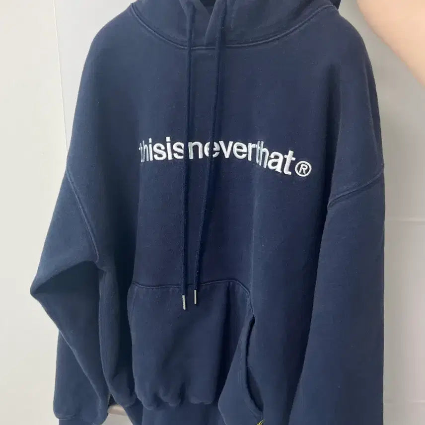 [BUNJANG] thisisneverthat Navy Hooded Sweatshirt / 디스이즈네버댓 네이비 후드티s 새상품