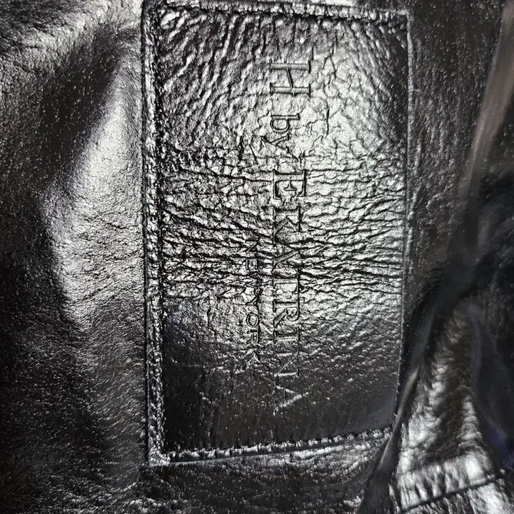 [BUNJANG] Claprina Black Leather Shoulder Bag / H by EKATRINA블랙 가죽 숄더백(시착만)
