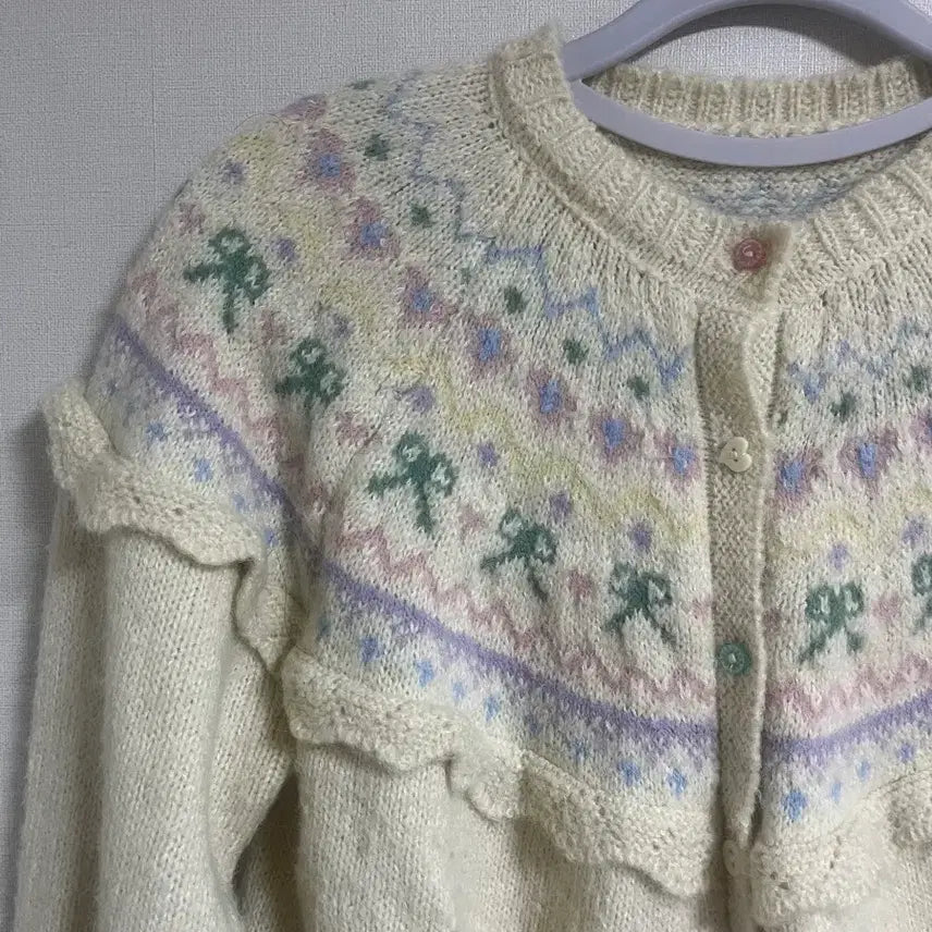 [BUNJANG] Ivory Ribbon Pattern Knit Cardigan / 아이보리 리본 패턴 니트 가디건