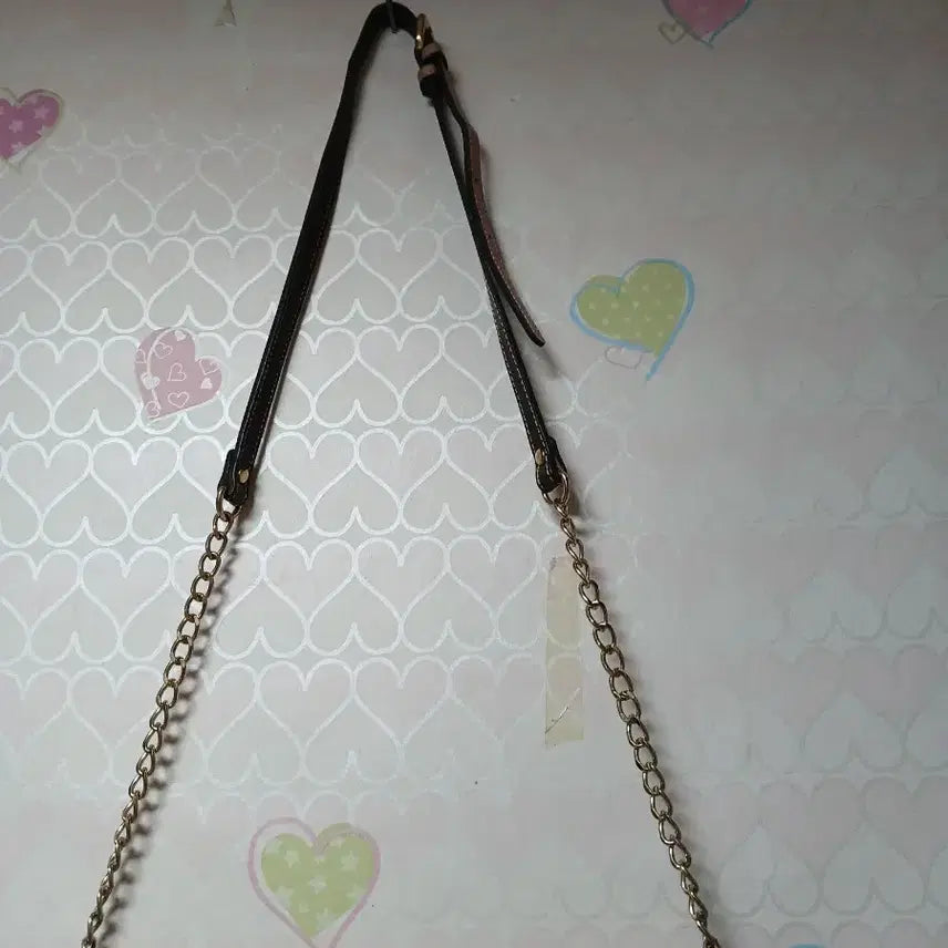 [BUNJANG] Illustrated Printing Chain Shoulder Bag / 일러스트 프린팅 체인 숄더백