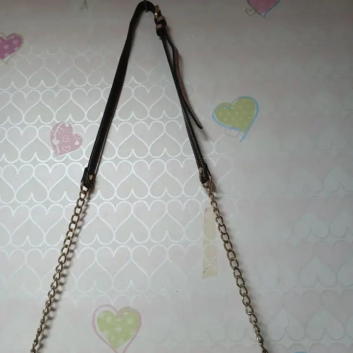 [BUNJANG] Illustrated Printing Chain Shoulder Bag / 일러스트 프린팅 체인 숄더백