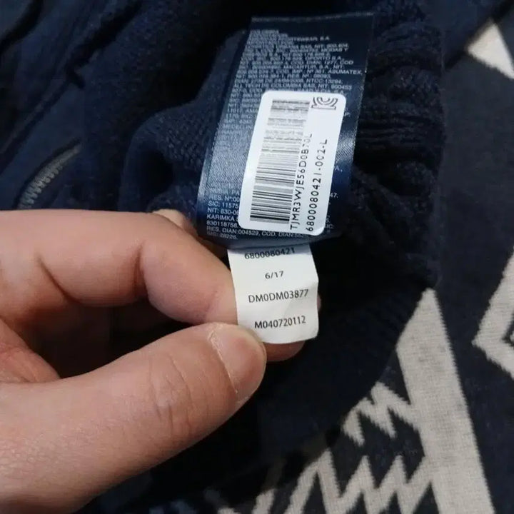 [BUNJANG] Tommy Hilfiger Cable Knit Cotton Zip-Up Cardigan / 타미힐피거 네이비 타미로고 케이블 꽈배기 패턴 코튼 니트집업 가디건 L