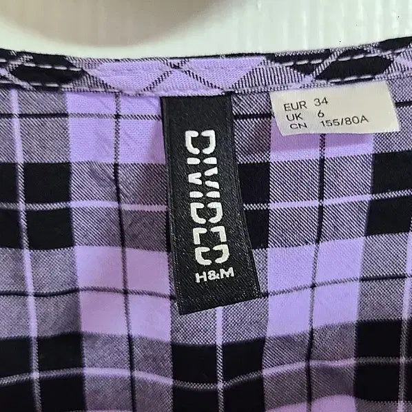 [BUNJANG] H&amp;M V-Neck Checkered Mini Dress / H&amp;M(에이치엔엠) 브이넥 체크 반팔 초미니 원피스