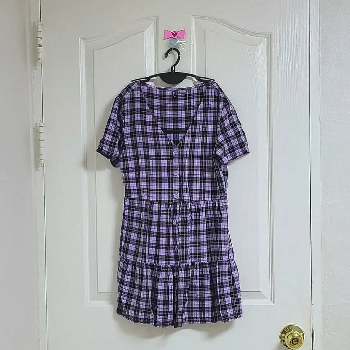 [BUNJANG] H&amp;M V-Neck Checkered Mini Dress / H&amp;M(에이치엔엠) 브이넥 체크 반팔 초미니 원피스