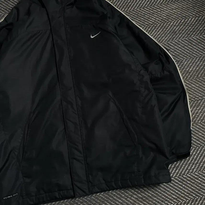 [BUNJANG] Nike Climafit Swoosh Logo Windbreaker Jacket / 나이키 클리마핏 스우시 로고 바람막이 점퍼o 4843