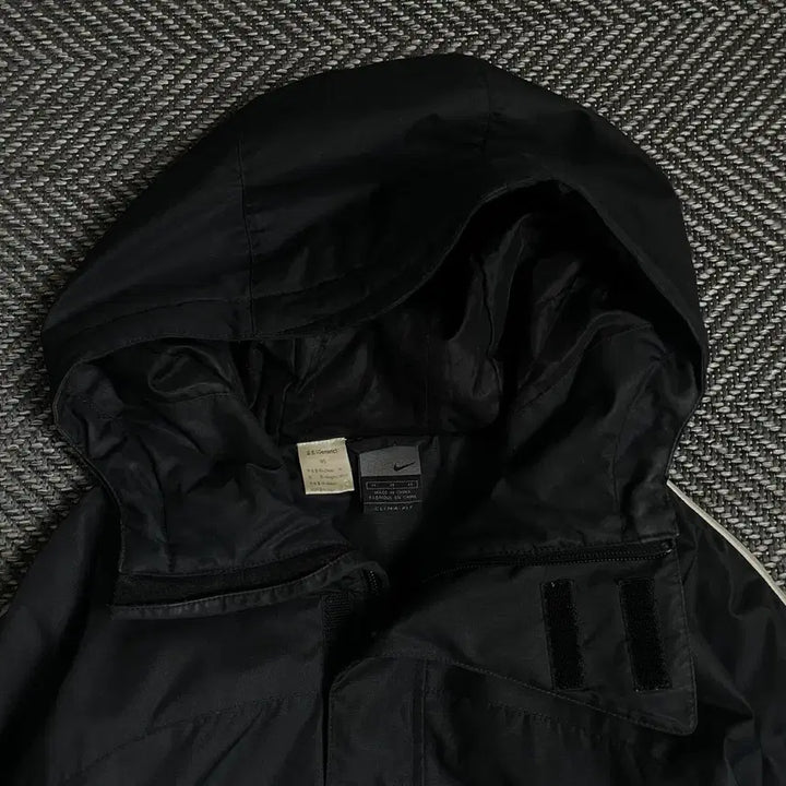 [BUNJANG] Nike Climafit Swoosh Logo Windbreaker Jacket / 나이키 클리마핏 스우시 로고 바람막이 점퍼o 4843