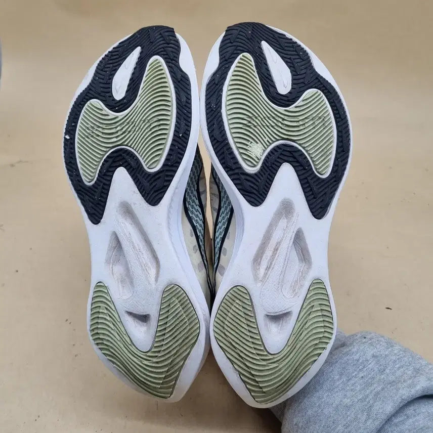 [BUNJANG] Nike Zoom Gravity Women&