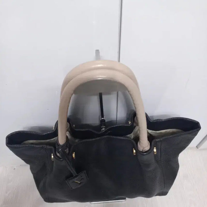 [BUNJANG] Furla Leather Tote Bag - Black / 훌라 가죽 토트백.블랙