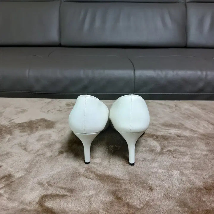 [BUNJANG] Pink Elephant White Heels / (240)분홍코끼리 구두