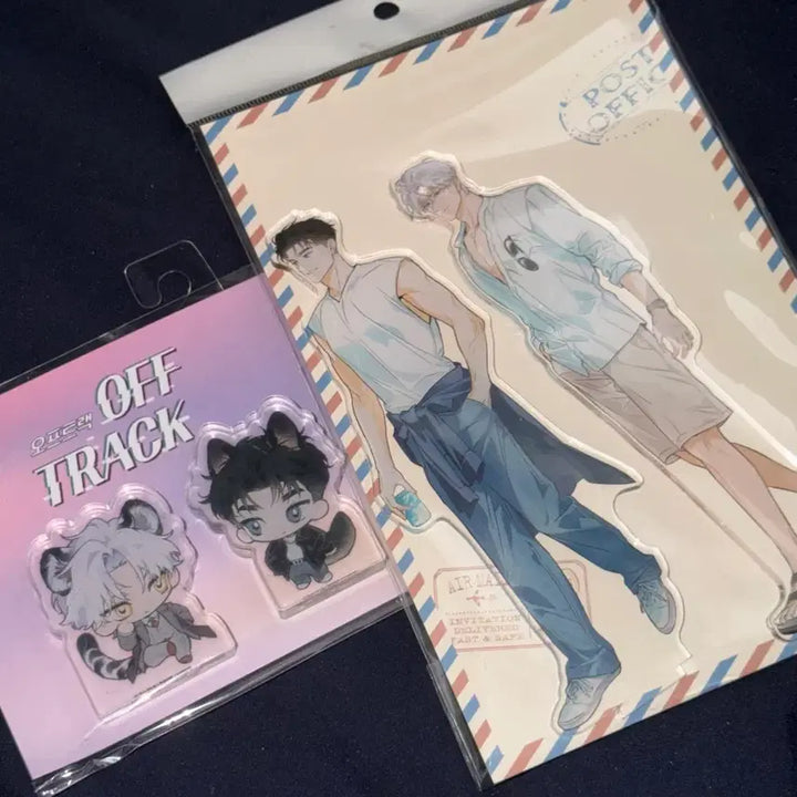 [BUNJANG] Offtrack Arctic Fox Acrylic Stand &amp; Coro-to Bundle Set / 오프트랙 북극여우 아크릴 스탠드 코롯토 일괄 레진 봄툰