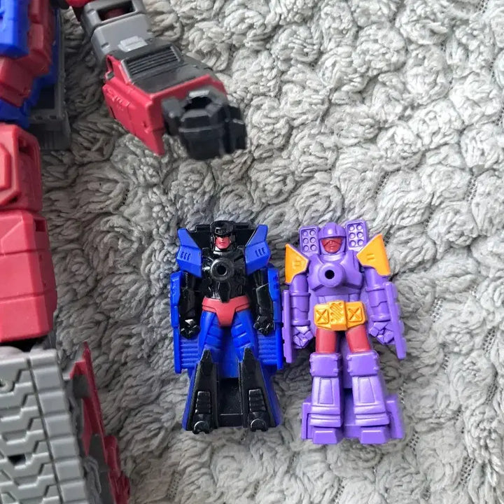 [BUNJANG] Transformers Legacy Quake Action Figure / 트랜스포머 레거시 퀘이크