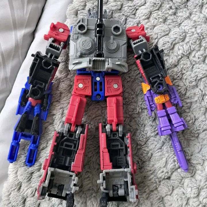 [BUNJANG] Transformers Legacy Quake Action Figure / 트랜스포머 레거시 퀘이크